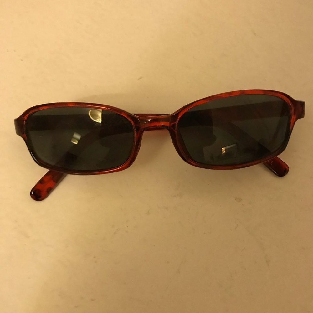 Red tortoise small rectangular frame sunglasses
